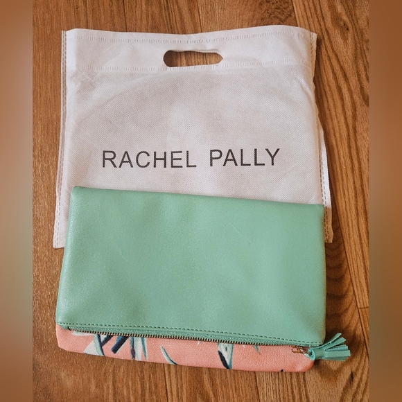 Rachel Pally Handbags - Rachel Pally Reversible Clutch, New ✨️